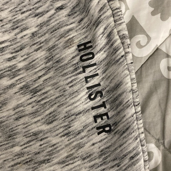 Hollister Sweatpants Size L - Picture 3 of 4